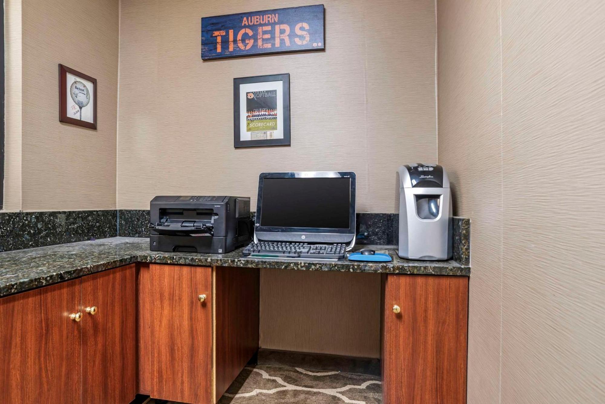 Comfort Inn Opelika - Auburn Exterior photo